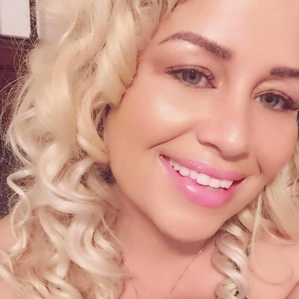 Meet your Posher, Sherry